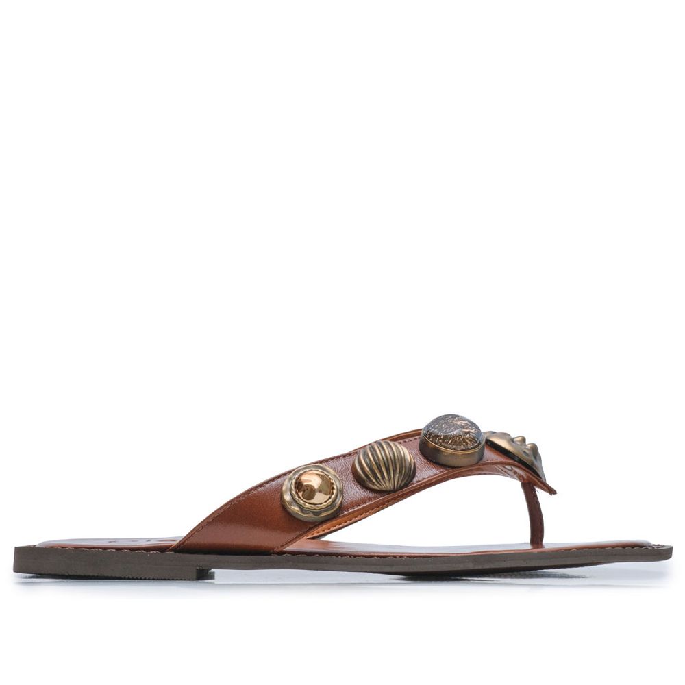 sandalia-m|s-bulgari-capuccino-rasteira-com-aplicacoes-1 sandalia-m|s-bulgari-capuccino-rasteira-com-aplicacoes-1